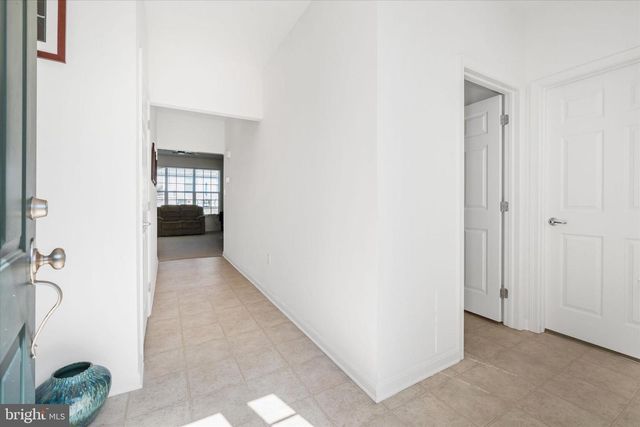 125 E CLARENDON DR, Smyrna, DE 19977