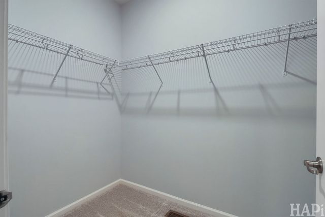 1058 Honey Locust Drive, Crystal Lake, IL 60012