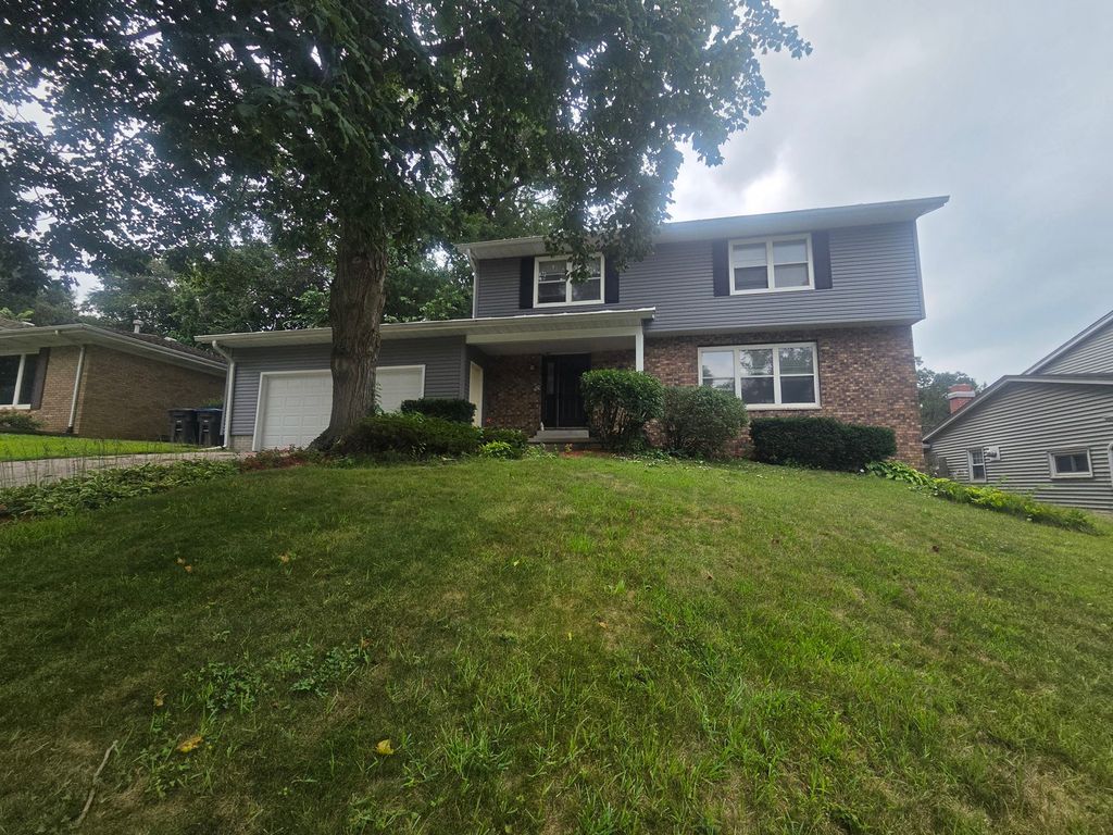 532 14th Avenue, Milan, IL 61264