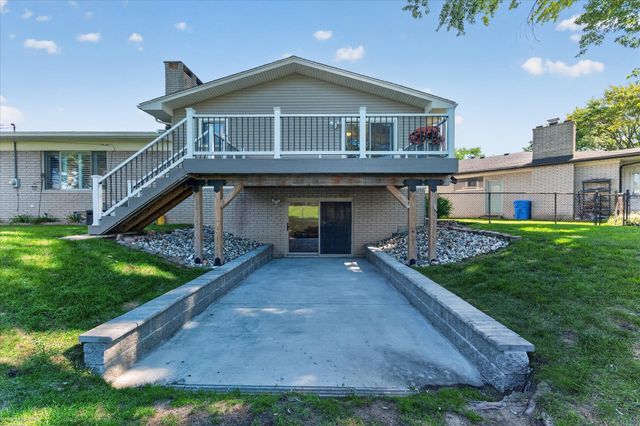 32843 Surow Drive, Warren, MI 48093