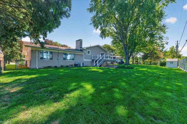 32843 Surow Drive, Warren, MI 48093