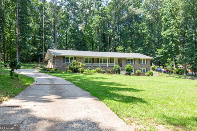 1976 Emerald Drive, Jonesboro, GA 30236