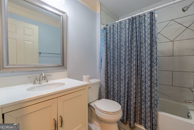 1976 Emerald Drive, Jonesboro, GA 30236