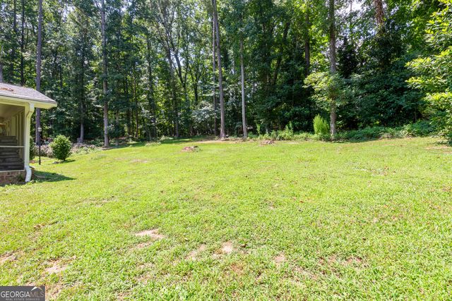 1976 Emerald Drive, Jonesboro, GA 30236