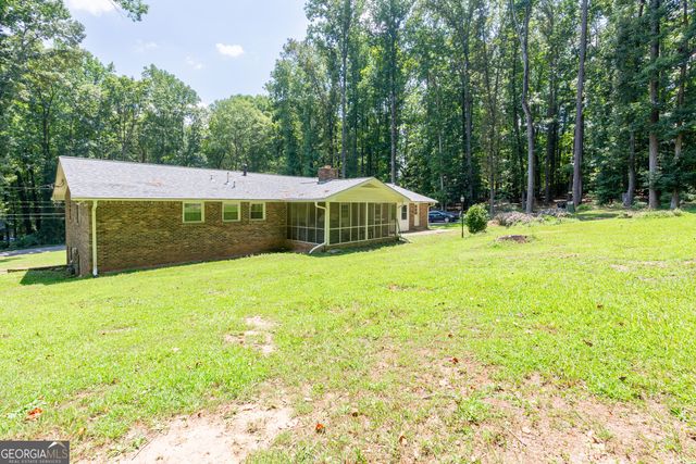 1976 Emerald Drive, Jonesboro, GA 30236