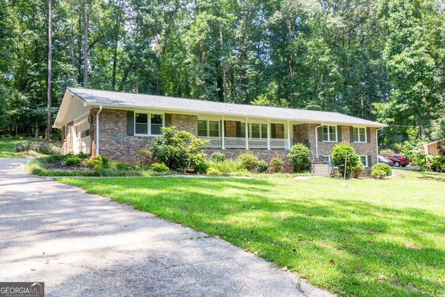 1976 Emerald Drive, Jonesboro, GA 30236