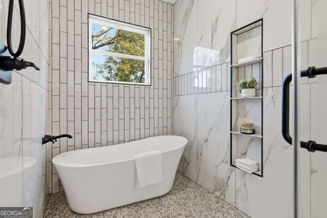 5620 Truman Mountain Road, Gainesville, GA 30506