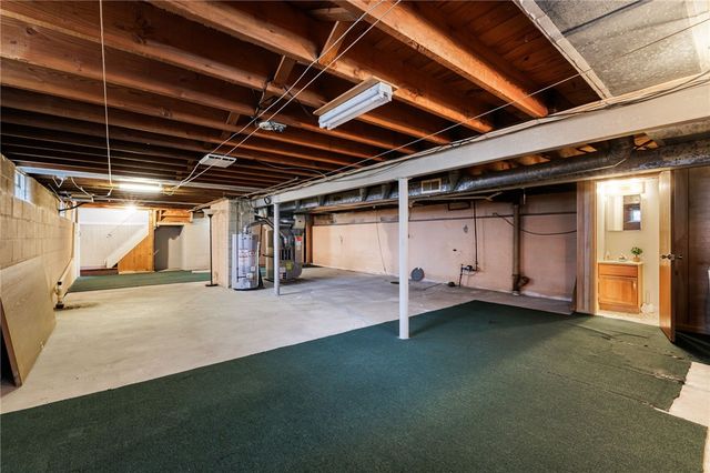 472 Barry Road, Irondequoit, NY 14617