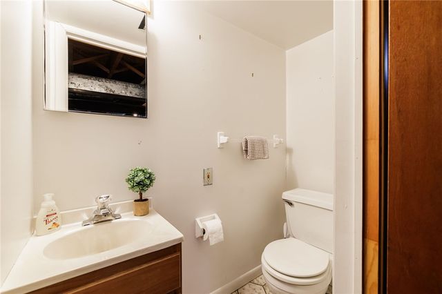 472 Barry Road, Irondequoit, NY 14617