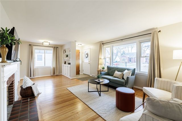 472 Barry Road, Irondequoit, NY 14617