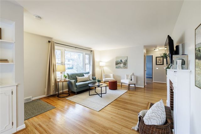 472 Barry Road, Irondequoit, NY 14617