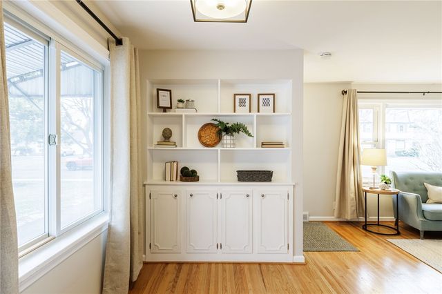 472 Barry Road, Irondequoit, NY 14617