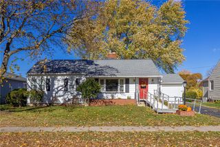 472 Barry Road, Irondequoit, NY 14617