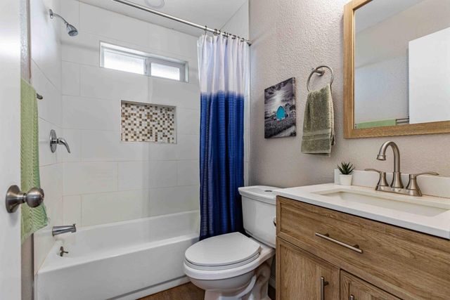 3120 Orange Ave, Riverbank, CA 95367