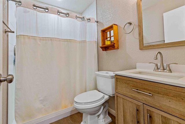 3120 Orange Ave, Riverbank, CA 95367