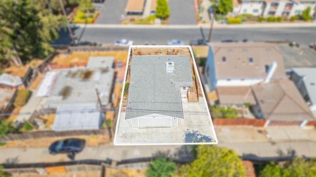 3120 Orange Ave, Riverbank, CA 95367