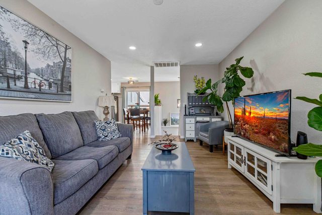 3120 Orange Ave, Riverbank, CA 95367