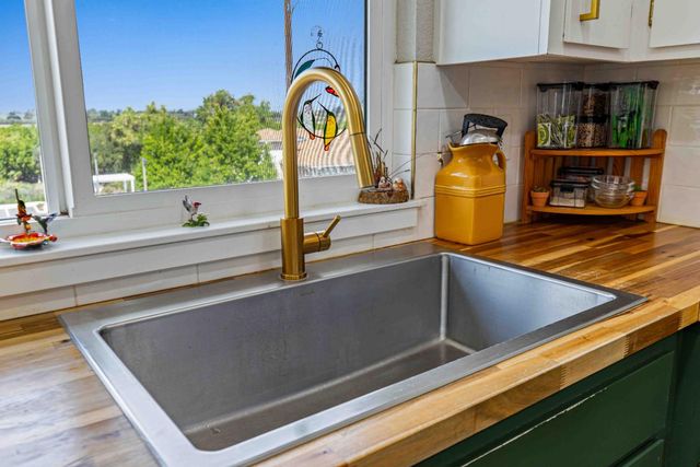 3120 Orange Ave, Riverbank, CA 95367