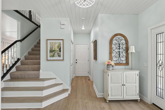 8553 Jody Circle S, Cottage Grove, MN 55016