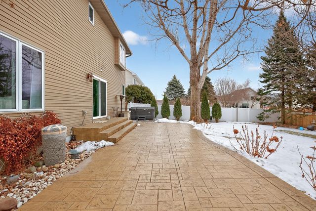 8553 Jody Circle S, Cottage Grove, MN 55016