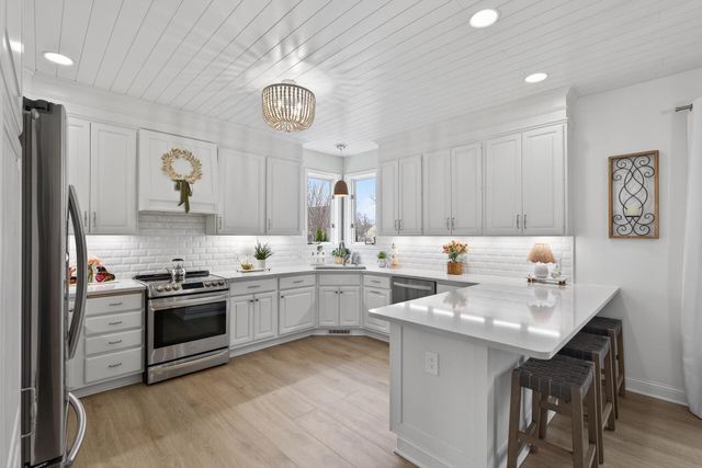 8553 Jody Circle S, Cottage Grove, MN 55016