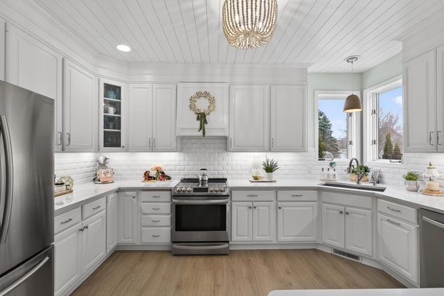 8553 Jody Circle S, Cottage Grove, MN 55016