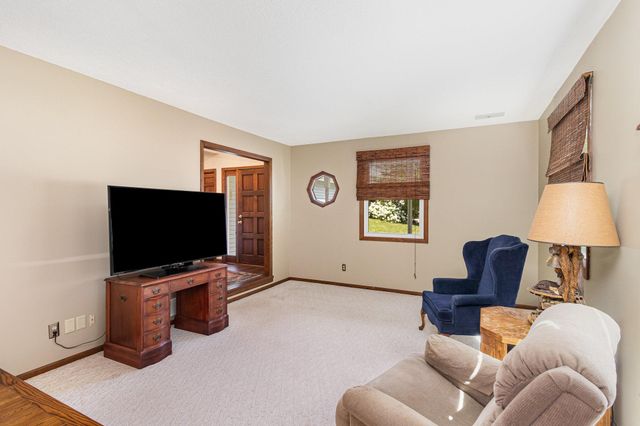3013 Bluffs Drive, Mound, MN 55364