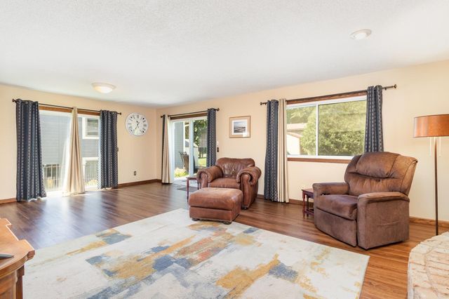 3013 Bluffs Drive, Mound, MN 55364