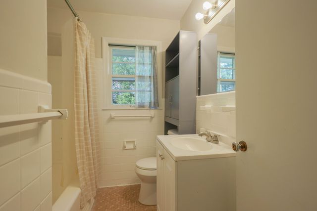 3703 Chula Vista Drive, Chattanooga, TN 37411