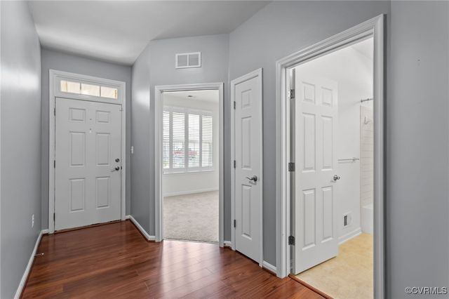 8334 E Lord Botetourt Loop, New Kent, VA 23124