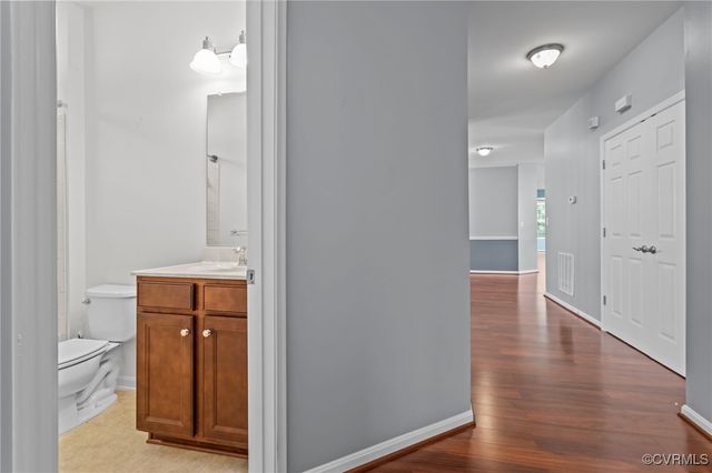 8334 E Lord Botetourt Loop, New Kent, VA 23124