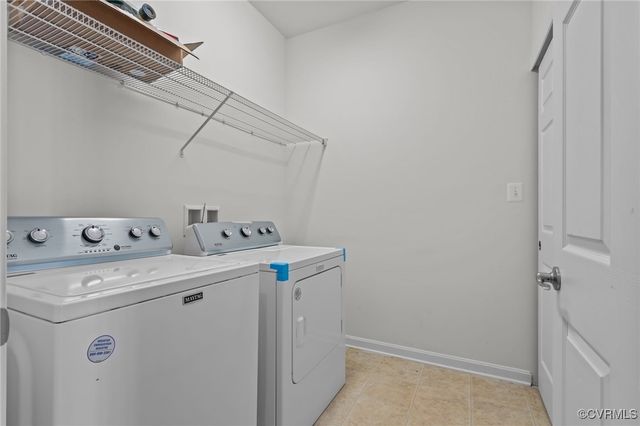 8334 E Lord Botetourt Loop, New Kent, VA 23124