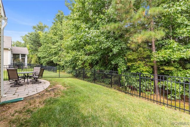 8334 E Lord Botetourt Loop, New Kent, VA 23124