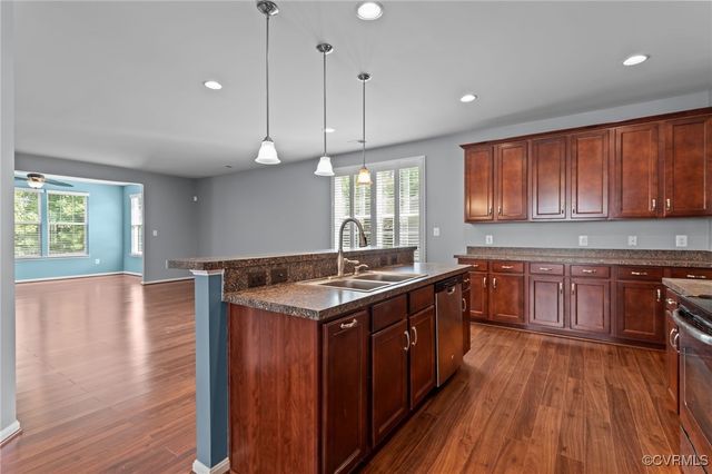 8334 E Lord Botetourt Loop, New Kent, VA 23124