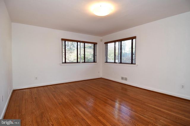 4111 SAUL RD, Kensington, MD 20895