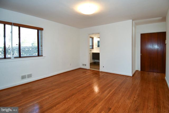 4111 SAUL RD, Kensington, MD 20895