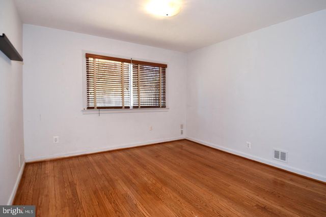 4111 SAUL RD, Kensington, MD 20895