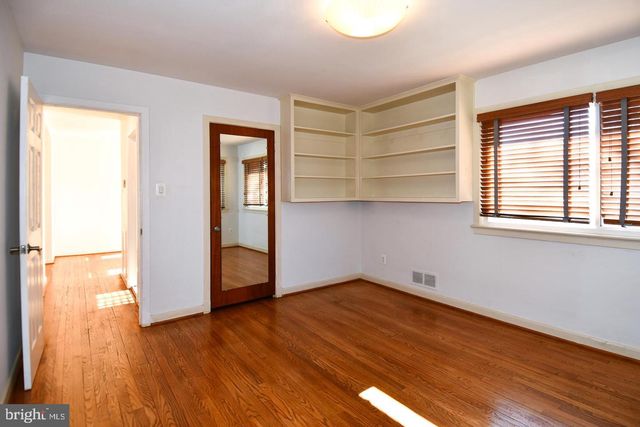 4111 SAUL RD, Kensington, MD 20895