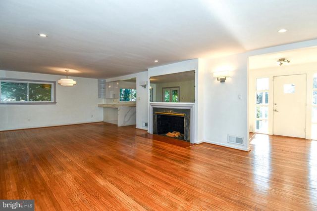 4111 SAUL RD, Kensington, MD 20895