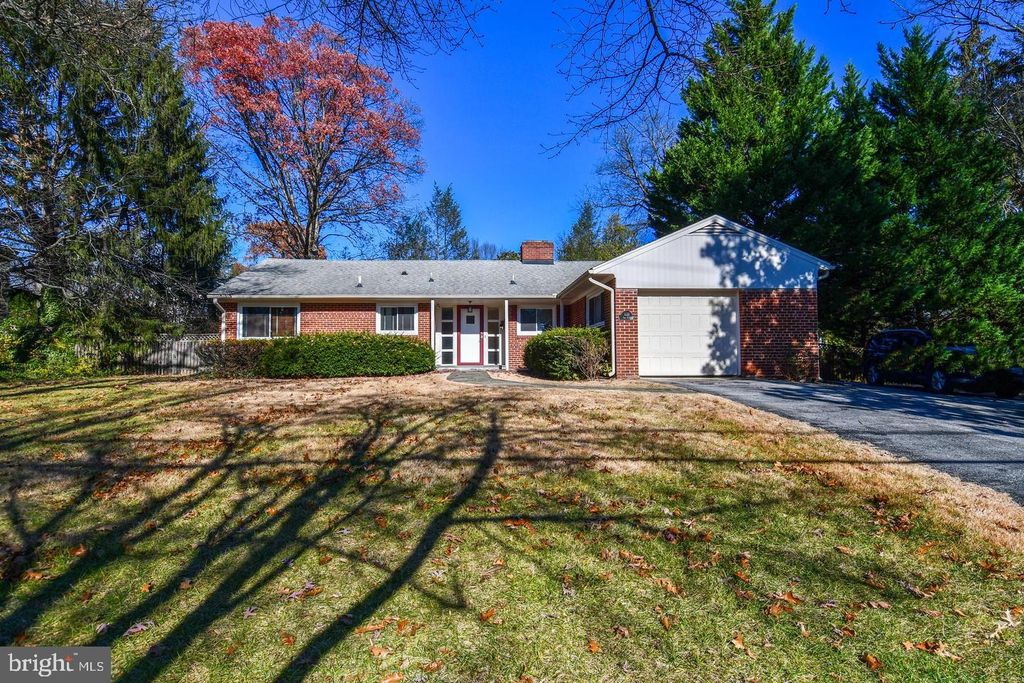 4111 SAUL RD, Kensington, MD 20895
