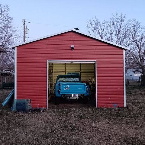 750 N Bebe St, Wichita, KS 67212