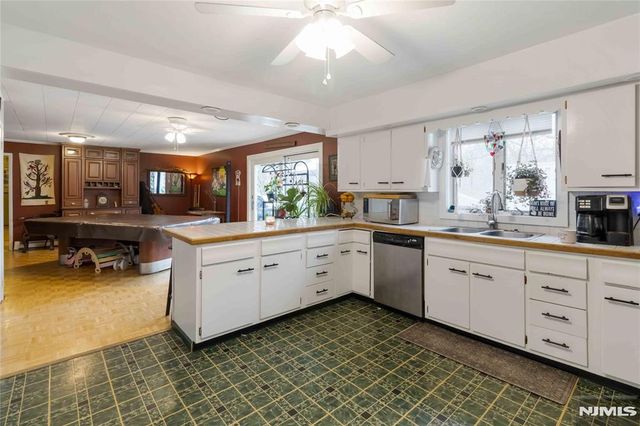 175 Highland Lakes Road, Vernon, NJ 07422