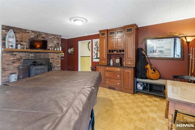 175 Highland Lakes Road, Vernon, NJ 07422