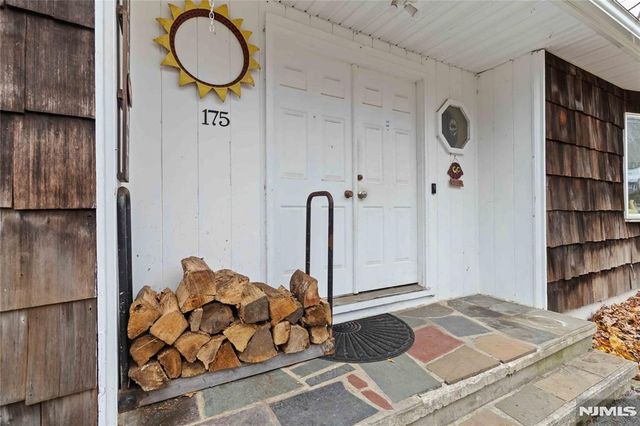 175 Highland Lakes Road, Vernon, NJ 07422