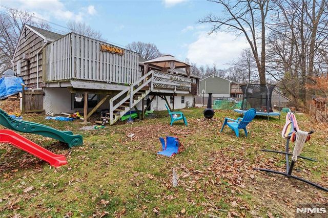 175 Highland Lakes Road, Vernon, NJ 07422