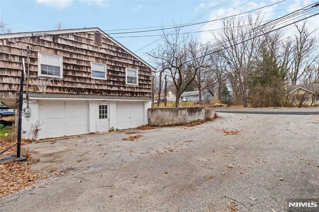 175 Highland Lakes Road, Vernon, NJ 07422