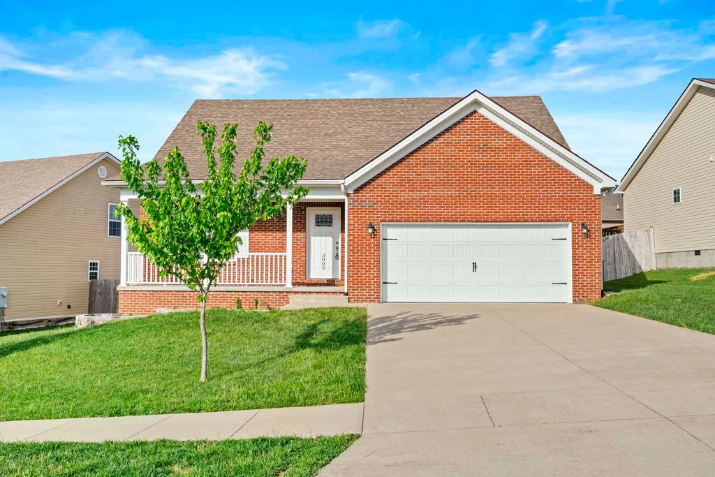 3002 Thorntree Lane, Lawrenceburg, KY 40342