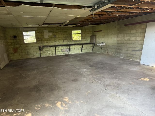 1089 Bicknell Road Rd, Clarkrange, TN 38553