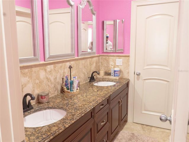 1304 OCOEE APOPKA ROAD, Ocoee, FL 34761