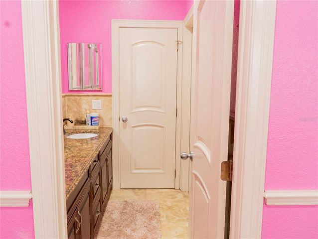 1304 OCOEE APOPKA ROAD, Ocoee, FL 34761